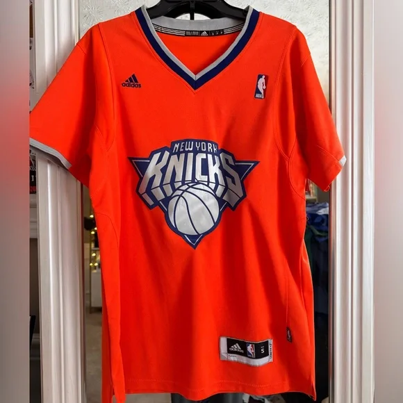 Adidas New York Knicks Carmelo Anthony Jersery - Picture 1 of 6